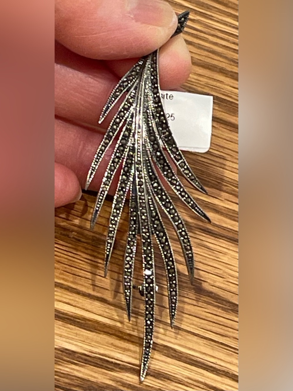 925 Sterling Silver Stamped Elegant Sparkling Marcasite Feather Drop Brooch NWT